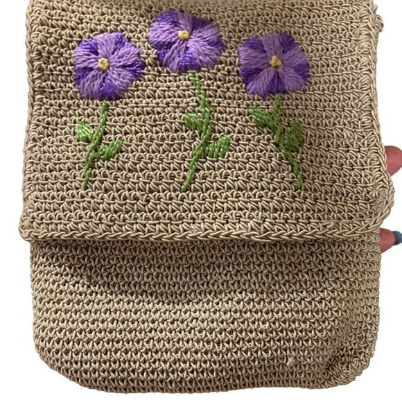 La Rue C/B Embroidered Crocheted Mini-Purse&Coin Purse Beige Purple 7-1/2x6-1/4” - Picture 2 of 11
